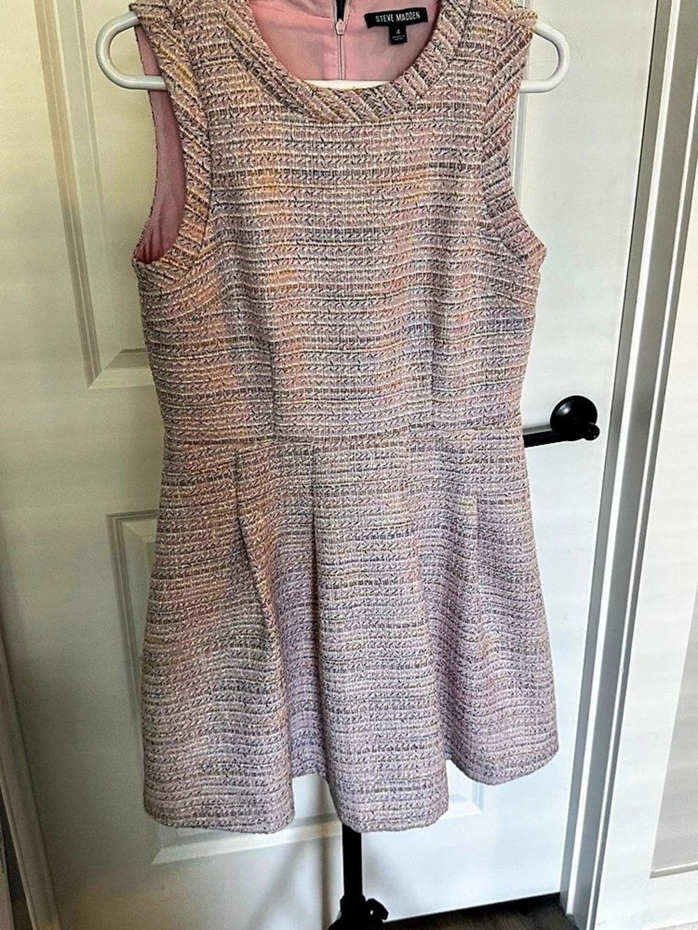 Steve Madden Tweed Mini Dress in Pink Size 4 Like New